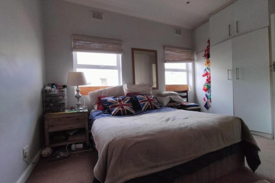 2 Bedroom Property for Sale in Zonnebloem Western Cape
